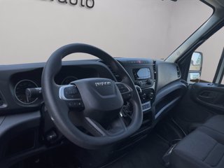 IVECO daily 35 C18H 3000 HD cab. EVId
