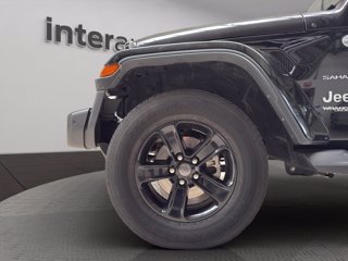 JEEP Wrangler Unlimited 2.0 turbo Sahara auto
