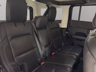 JEEP Wrangler Unlimited 2.0 turbo Sahara auto