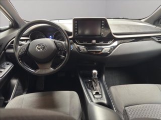 TOYOTA C-HR 1.8h Active e-cvt