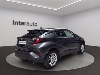 TOYOTA C-HR 1.8h Active e-cvt