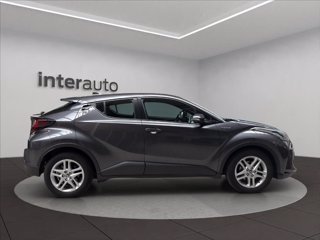 TOYOTA C-HR 1.8h Active e-cvt