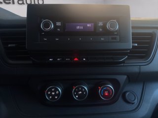 RENAULT trafic T27 2.0 dci 110cv L1H1 Ice Plus