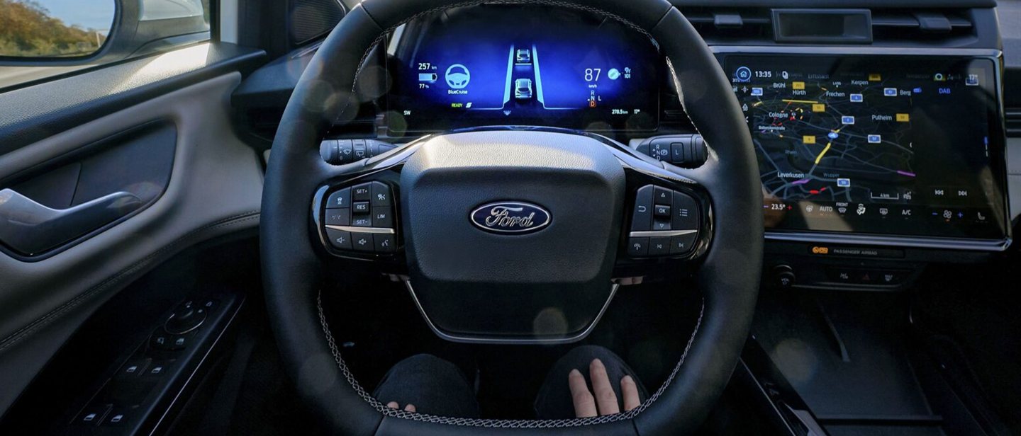 Interni della Ford Puma Gen-E