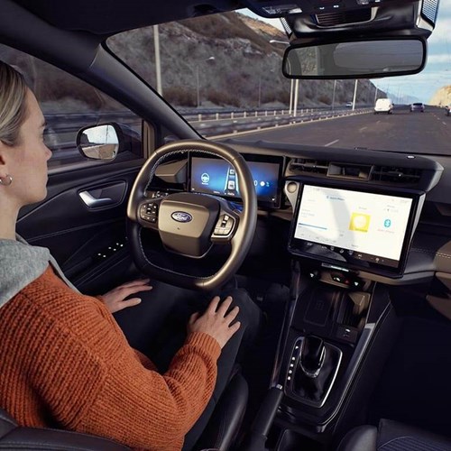 Interni della Ford Puma